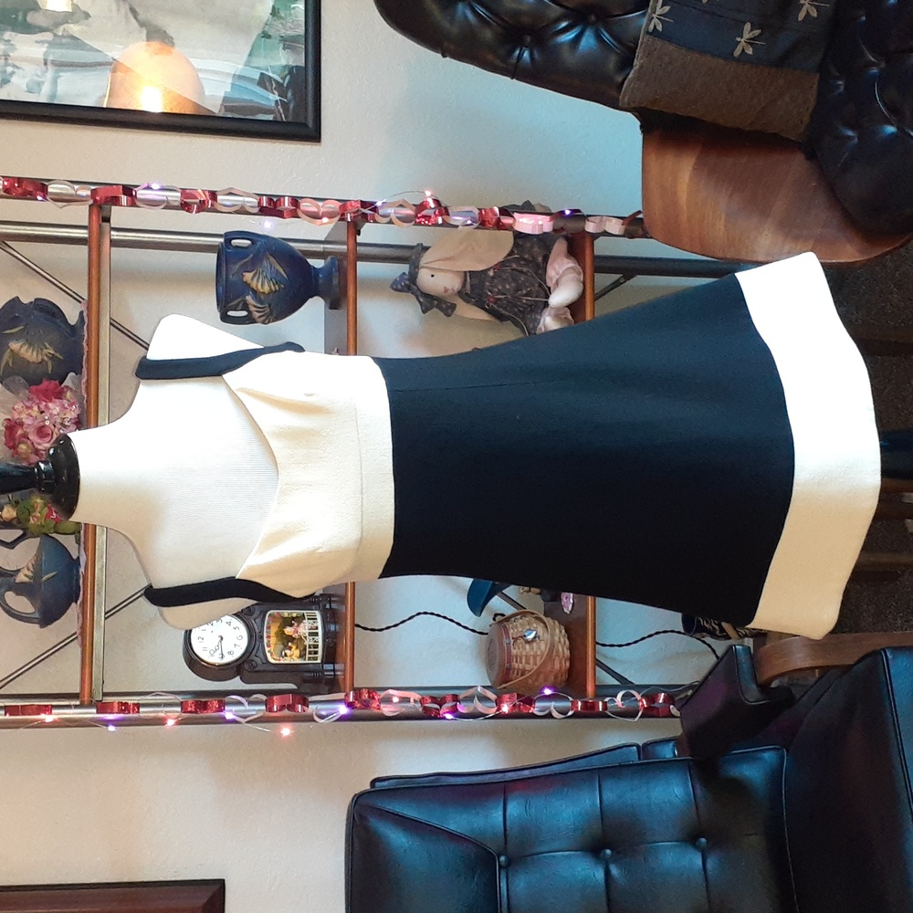 Gio'Guerreri black and white cocktail dress size 42 US size small